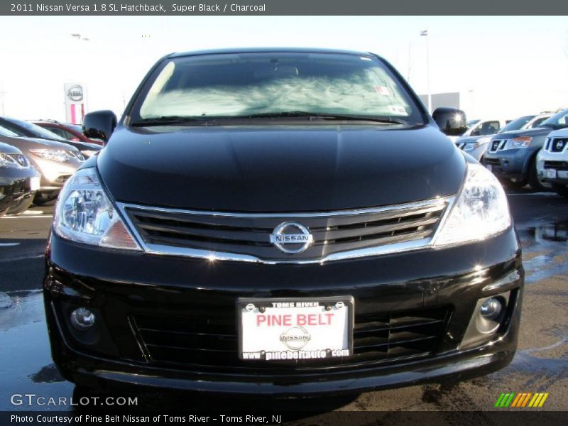 Super Black / Charcoal 2011 Nissan Versa 1.8 SL Hatchback