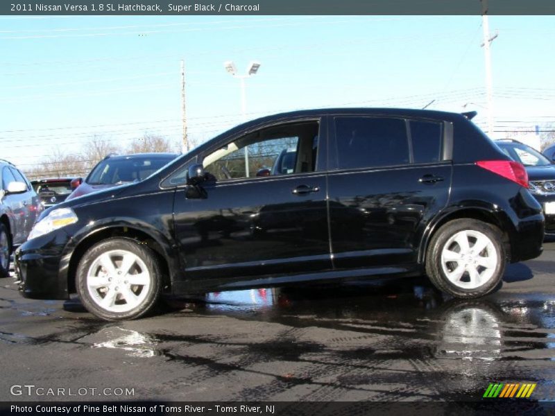  2011 Versa 1.8 SL Hatchback Super Black