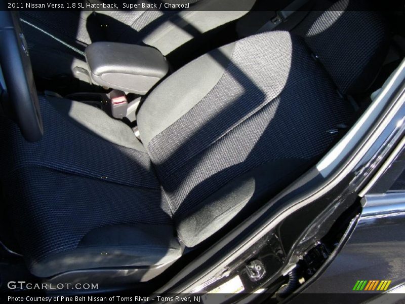 Super Black / Charcoal 2011 Nissan Versa 1.8 SL Hatchback