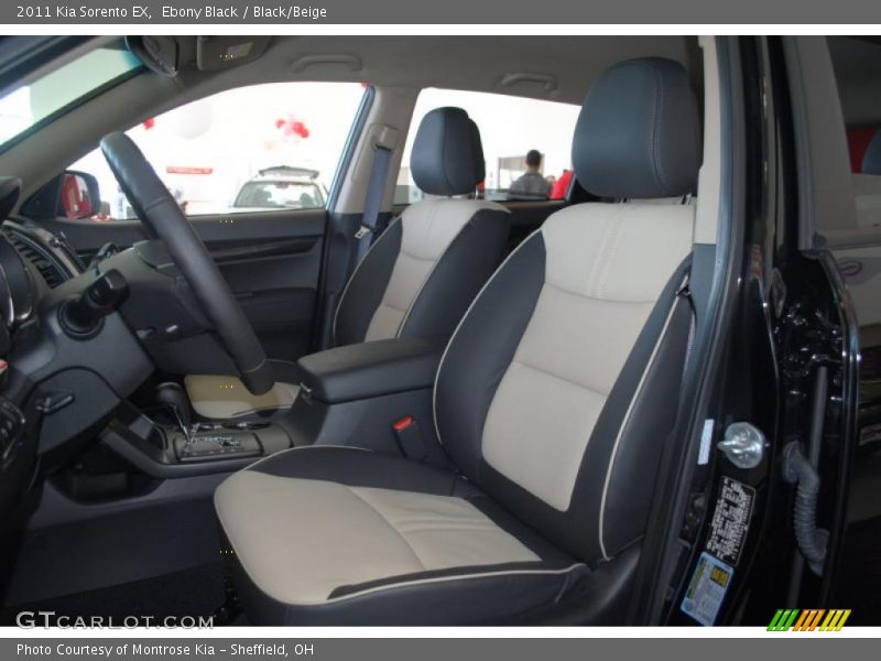 Ebony Black / Black/Beige 2011 Kia Sorento EX
