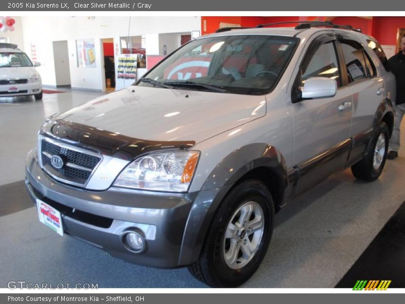 Clear Silver Metallic / Gray 2005 Kia Sorento LX