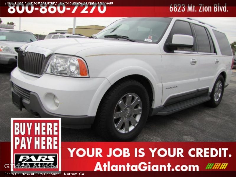 Oxford White / Light Parchment 2003 Lincoln Navigator Luxury