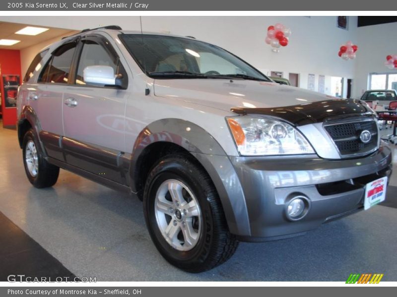 Clear Silver Metallic / Gray 2005 Kia Sorento LX