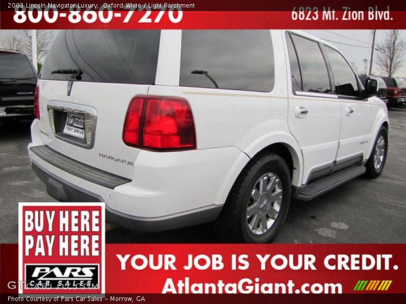 Oxford White / Light Parchment 2003 Lincoln Navigator Luxury