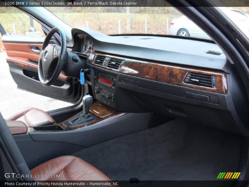 Jet Black / Terra/Black Dakota Leather 2006 BMW 3 Series 330xi Sedan
