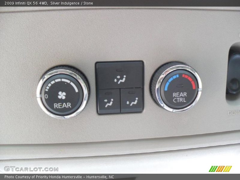 Controls of 2009 QX 56 4WD
