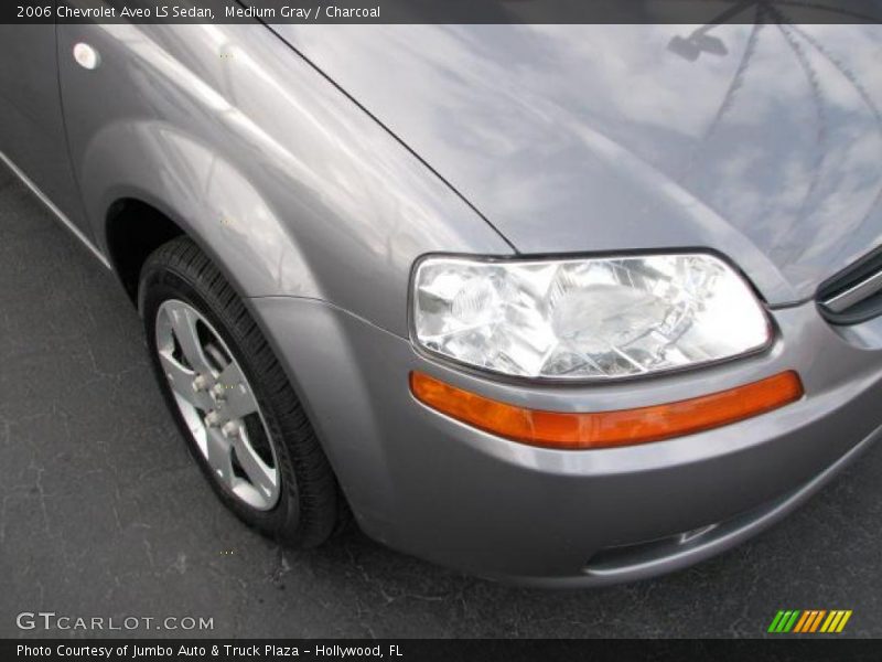 Medium Gray / Charcoal 2006 Chevrolet Aveo LS Sedan
