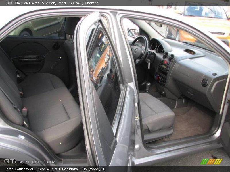 Medium Gray / Charcoal 2006 Chevrolet Aveo LS Sedan