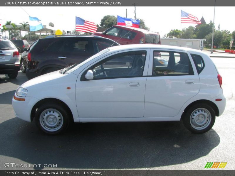 Summit White / Gray 2004 Chevrolet Aveo Special Value Hatchback