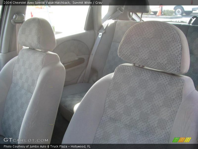 Summit White / Gray 2004 Chevrolet Aveo Special Value Hatchback