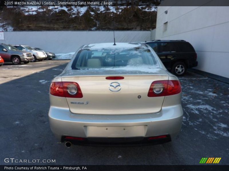 Shimmering Sand Metallic / Beige 2005 Mazda MAZDA3 i Sedan