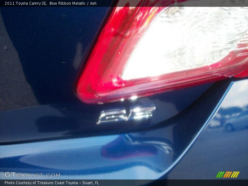 Blue Ribbon Metallic / Ash 2011 Toyota Camry SE