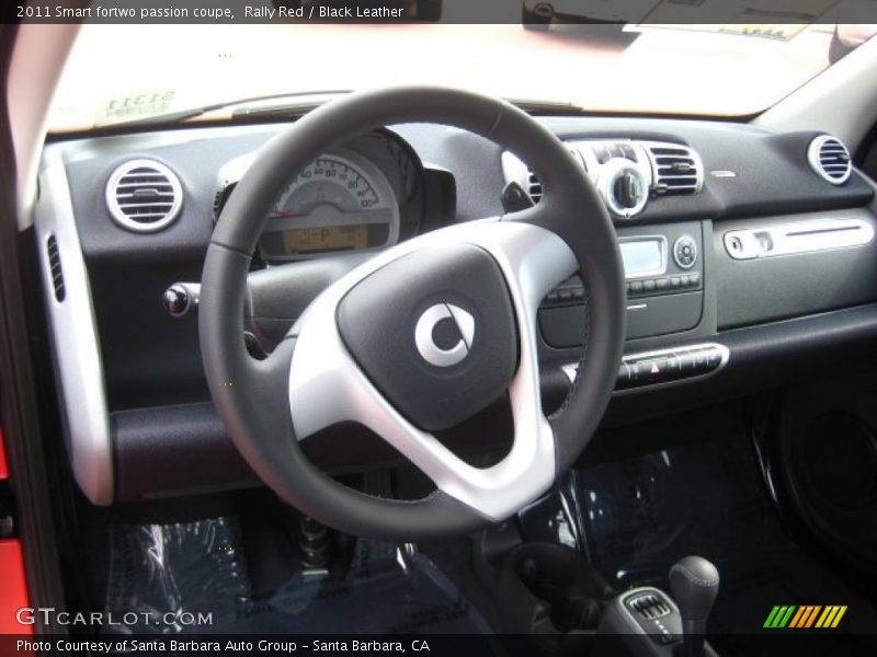 Rally Red / Black Leather 2011 Smart fortwo passion coupe
