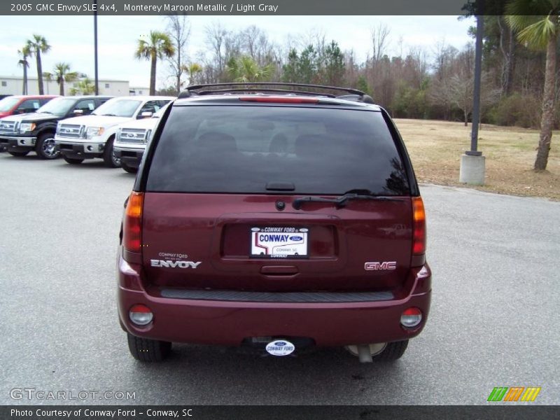 Monterey Maroon Metallic / Light Gray 2005 GMC Envoy SLE 4x4