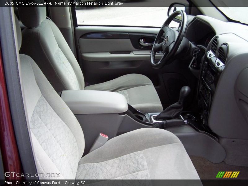 Monterey Maroon Metallic / Light Gray 2005 GMC Envoy SLE 4x4