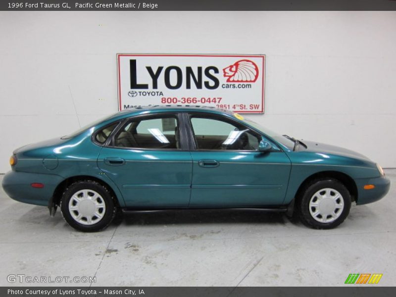 Pacific Green Metallic / Beige 1996 Ford Taurus GL