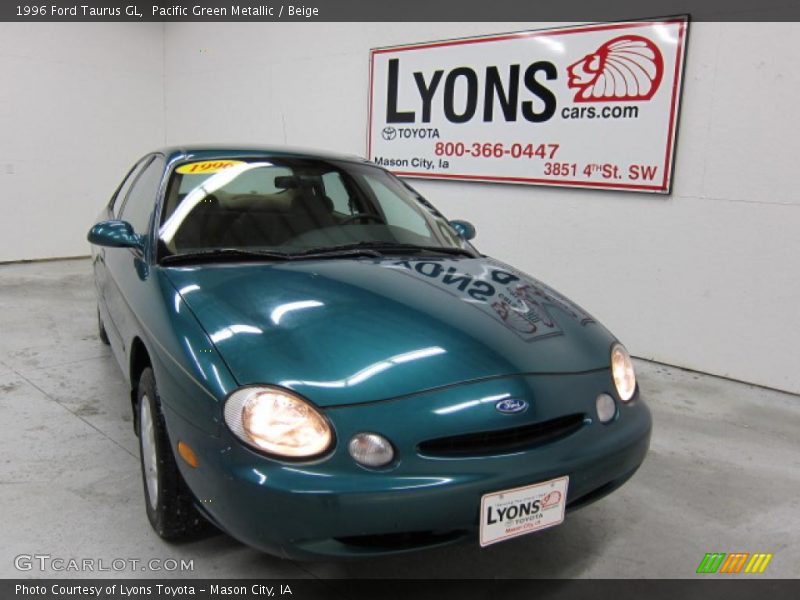Pacific Green Metallic / Beige 1996 Ford Taurus GL