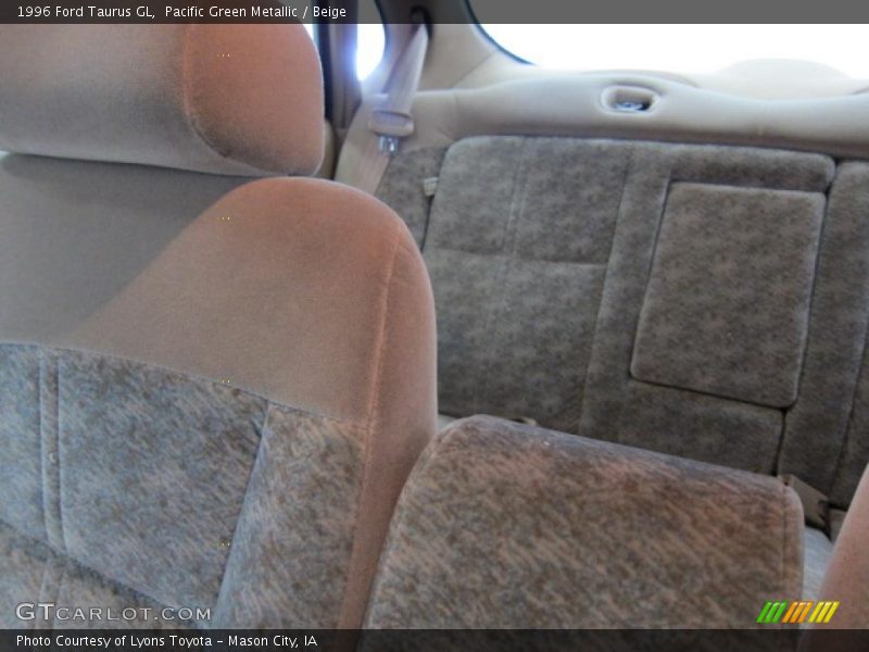 Pacific Green Metallic / Beige 1996 Ford Taurus GL