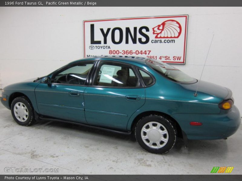 Pacific Green Metallic / Beige 1996 Ford Taurus GL