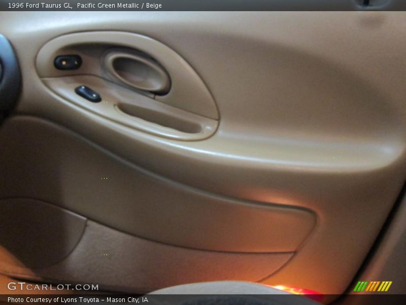 Pacific Green Metallic / Beige 1996 Ford Taurus GL