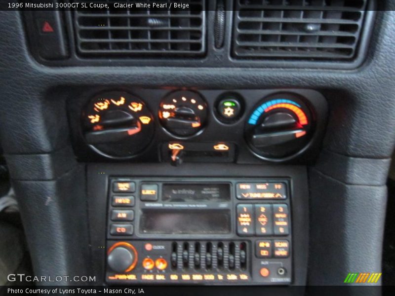 Glacier White Pearl / Beige 1996 Mitsubishi 3000GT SL Coupe