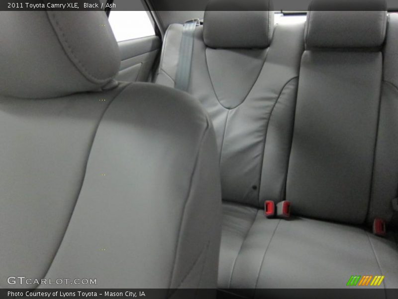 Black / Ash 2011 Toyota Camry XLE