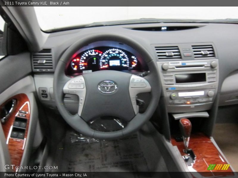 Black / Ash 2011 Toyota Camry XLE