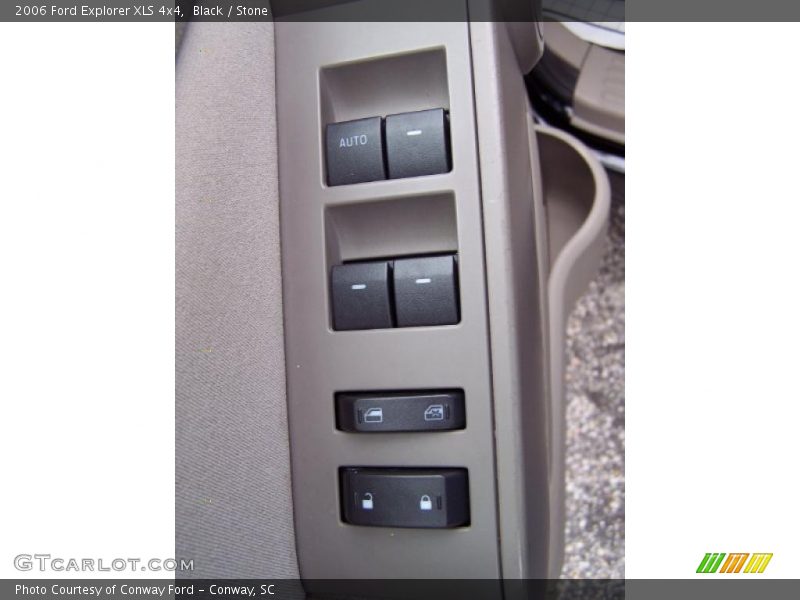 Black / Stone 2006 Ford Explorer XLS 4x4