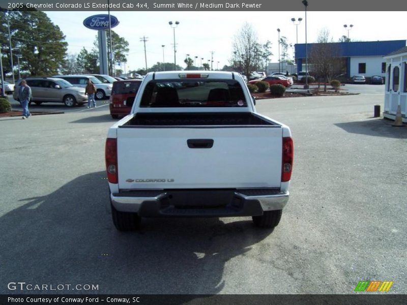Summit White / Medium Dark Pewter 2005 Chevrolet Colorado LS Extended Cab 4x4