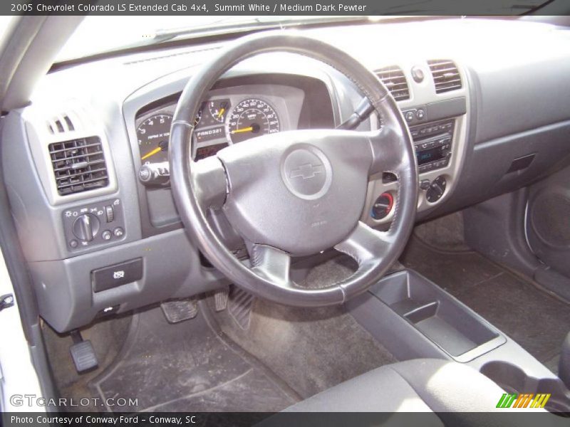 Summit White / Medium Dark Pewter 2005 Chevrolet Colorado LS Extended Cab 4x4