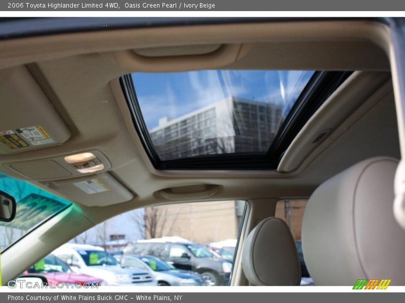 Oasis Green Pearl / Ivory Beige 2006 Toyota Highlander Limited 4WD