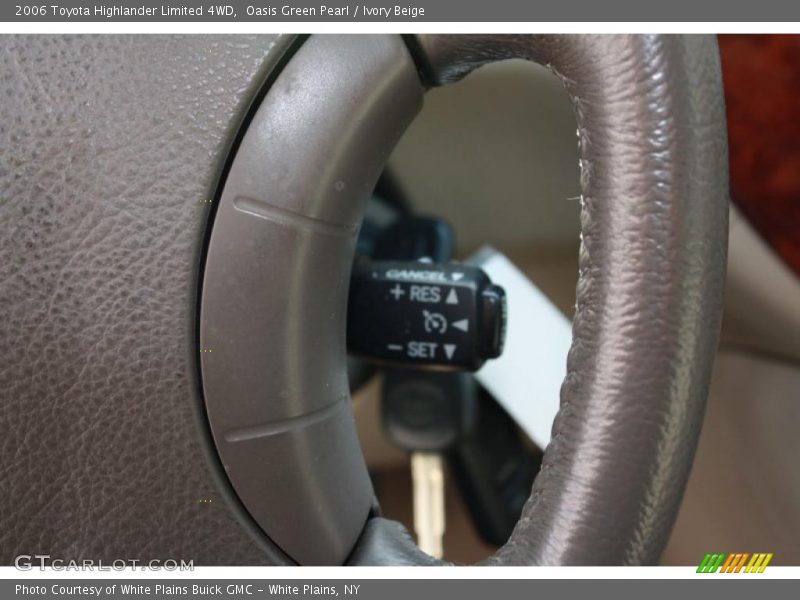 Oasis Green Pearl / Ivory Beige 2006 Toyota Highlander Limited 4WD