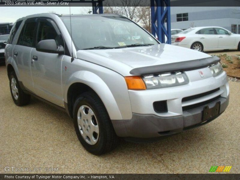 Silver / Gray 2003 Saturn VUE AWD