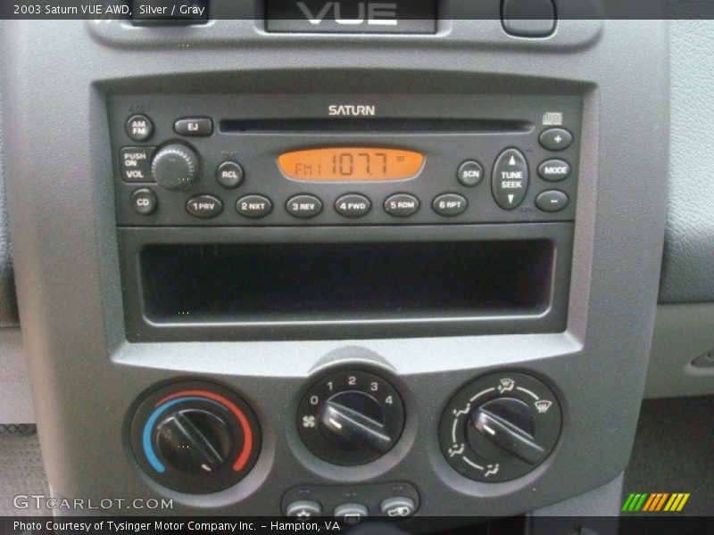 Silver / Gray 2003 Saturn VUE AWD