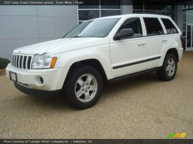 Stone White / Khaki 2007 Jeep Grand Cherokee Laredo