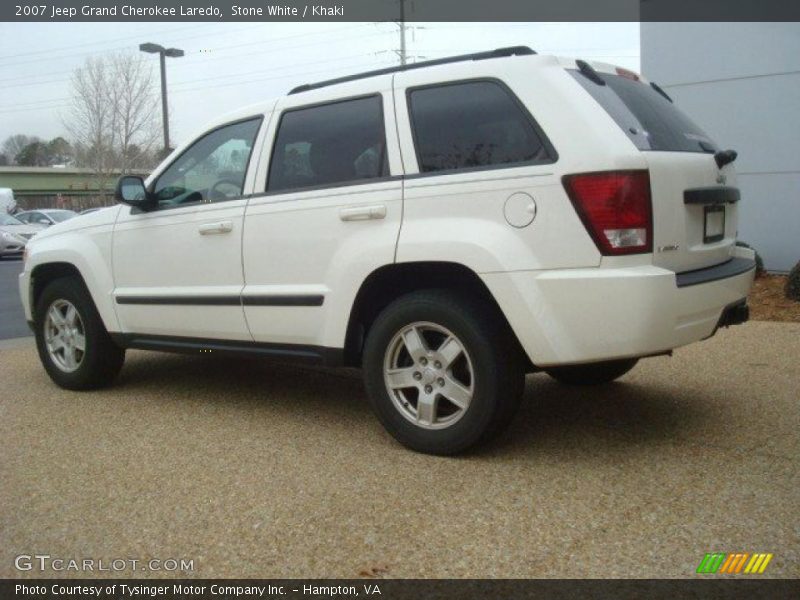 Stone White / Khaki 2007 Jeep Grand Cherokee Laredo