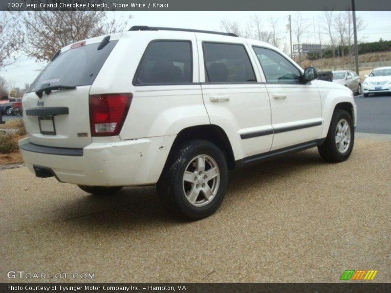 Stone White / Khaki 2007 Jeep Grand Cherokee Laredo