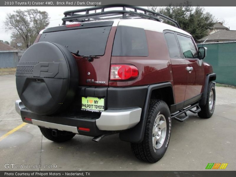 Brick Red / Dark Charcoal 2010 Toyota FJ Cruiser 4WD
