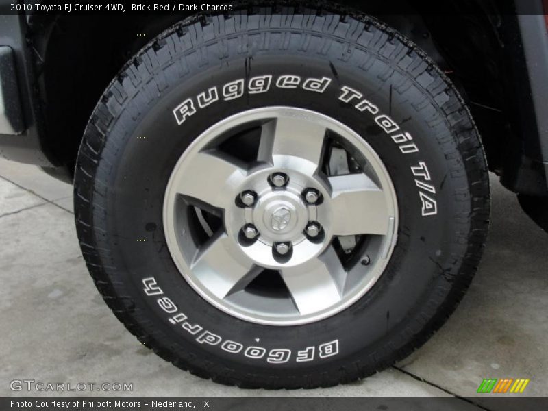 Brick Red / Dark Charcoal 2010 Toyota FJ Cruiser 4WD