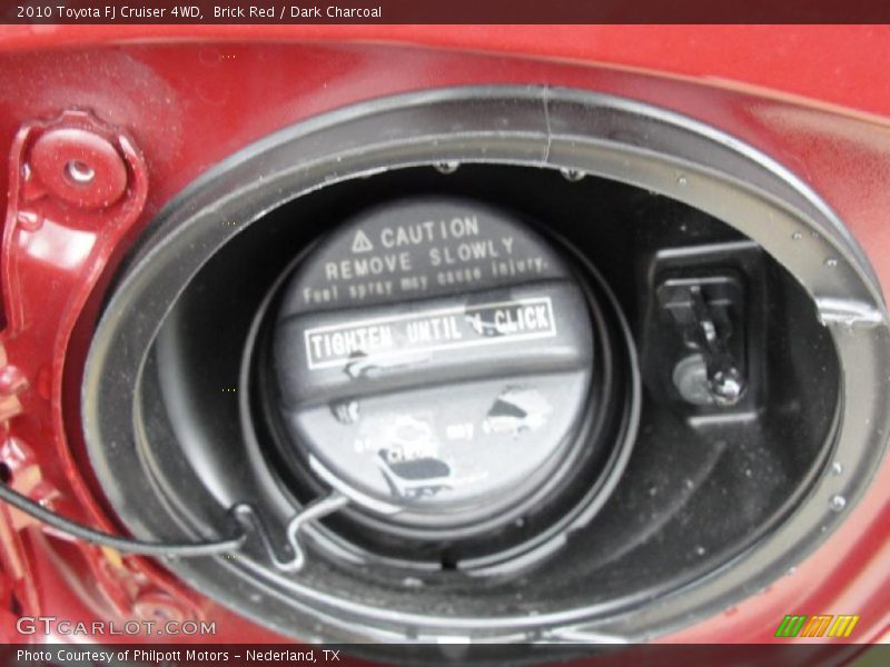 Brick Red / Dark Charcoal 2010 Toyota FJ Cruiser 4WD