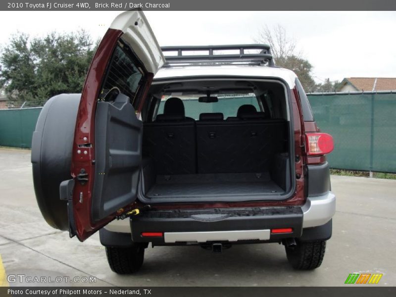 Brick Red / Dark Charcoal 2010 Toyota FJ Cruiser 4WD