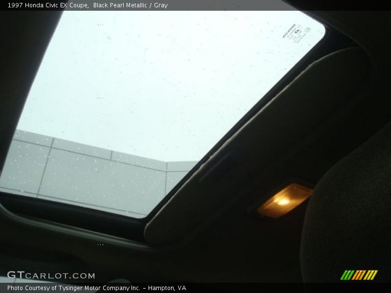 Black Pearl Metallic / Gray 1997 Honda Civic EX Coupe