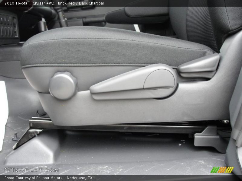 Brick Red / Dark Charcoal 2010 Toyota FJ Cruiser 4WD