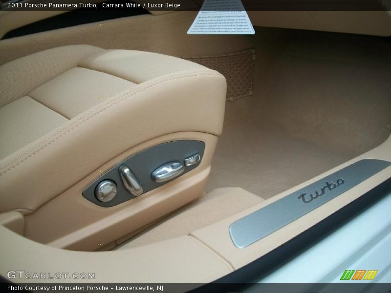 Carrara White / Luxor Beige 2011 Porsche Panamera Turbo