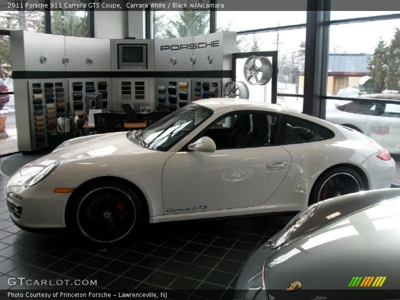 Carrara White / Black w/Alcantara 2011 Porsche 911 Carrera GTS Coupe