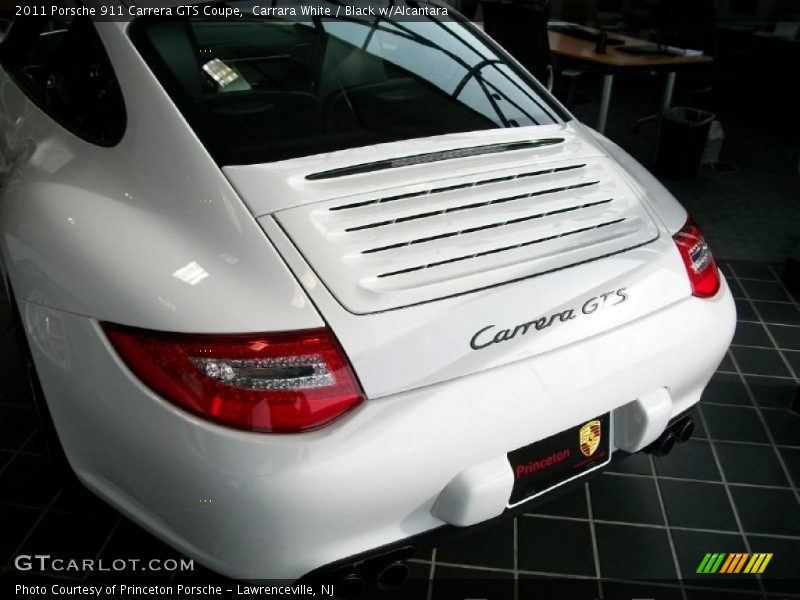 Carrara White / Black w/Alcantara 2011 Porsche 911 Carrera GTS Coupe