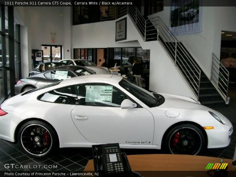 Carrara White / Black w/Alcantara 2011 Porsche 911 Carrera GTS Coupe