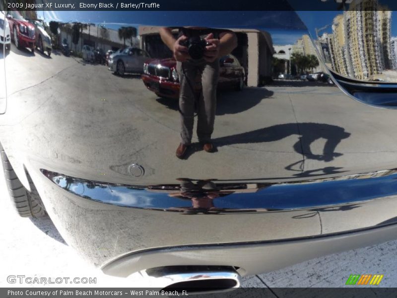 Ebony Black / Barley/Truffle 2009 Jaguar XF Luxury
