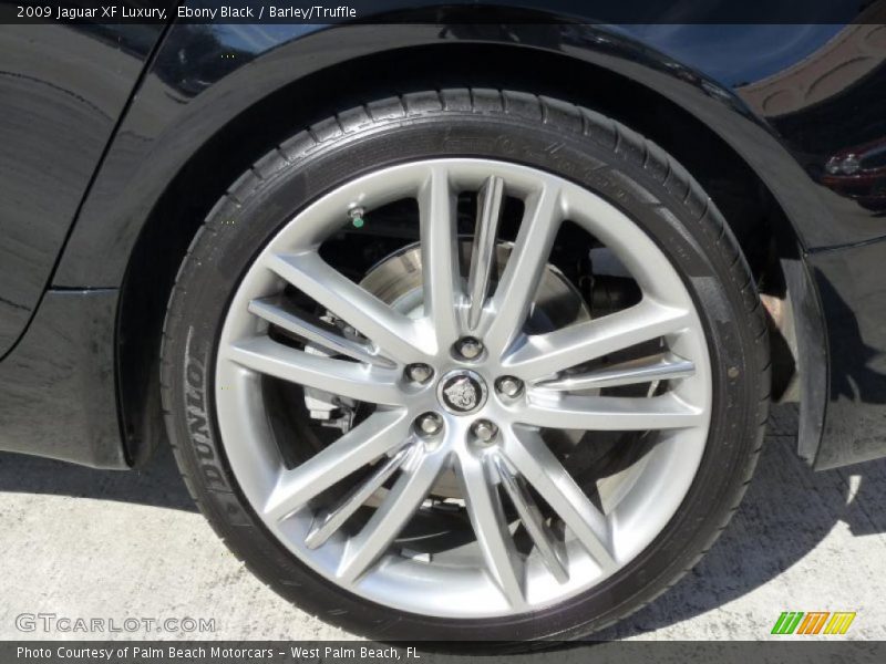 Ebony Black / Barley/Truffle 2009 Jaguar XF Luxury