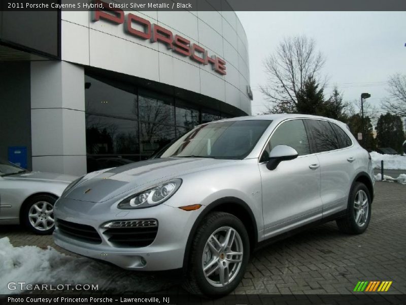 Classic Silver Metallic / Black 2011 Porsche Cayenne S Hybrid